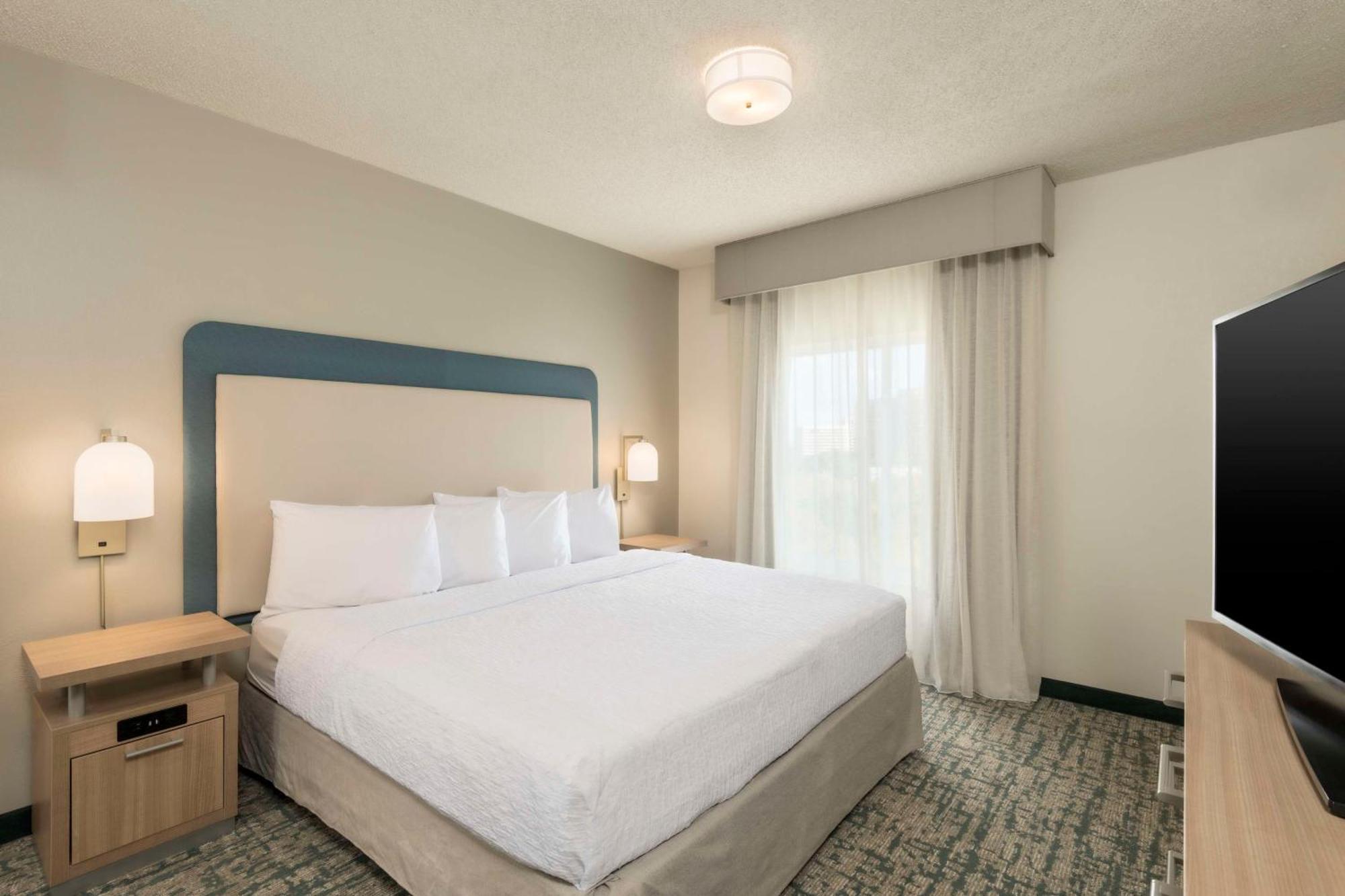 Homewood Suites Miami Airport/Blue Lagoon Майами-Спрингс Экстерьер фото